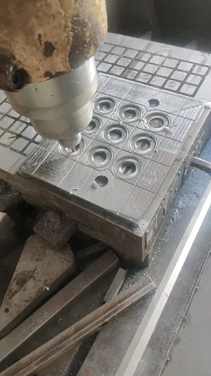 工業用途向けカスタマイズされたシリコンおよびゴム部品